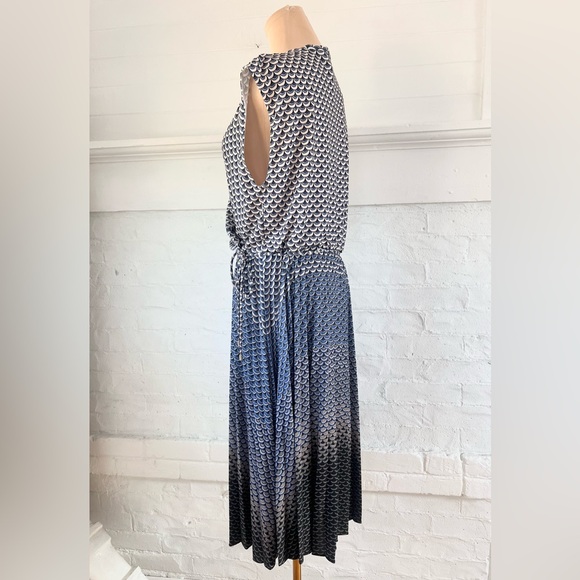 Ted Baker Leilann Masquerade Pleated Midi Dress Faux Wrap Geometric Pattern - Picture 8 of 15